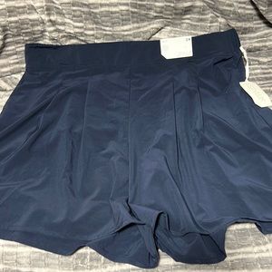 Stylus shorts 2X NWT